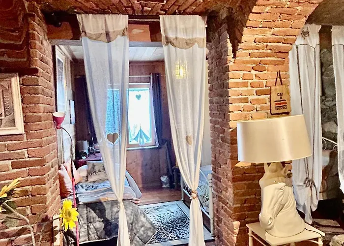 Alba Di Montanaria Lägenhet *