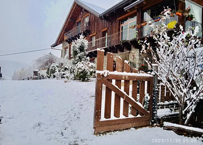 Lägenhet Alba Di Montanaria *