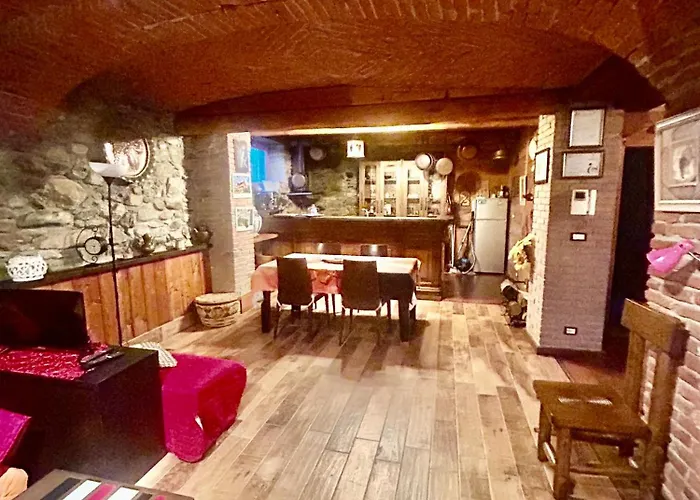 Alba Di Montanaria Lägenhet *