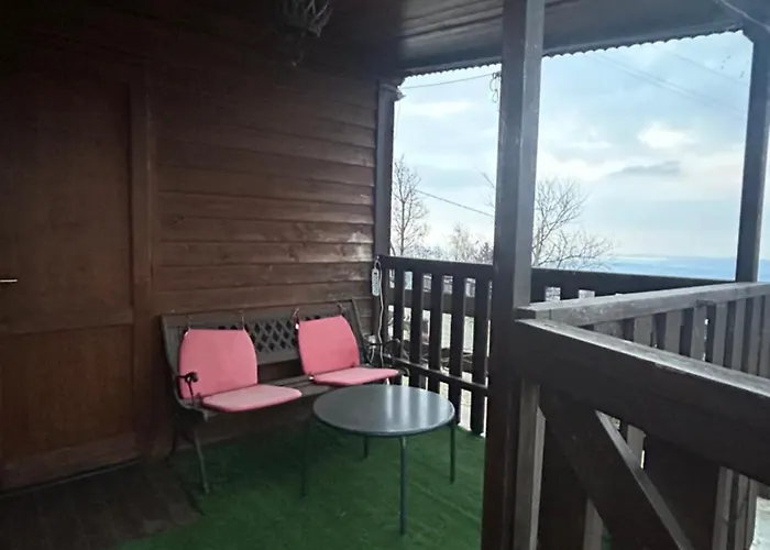Casetta In Legno Alba Di Montanaria *